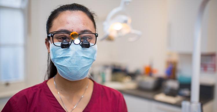 dentist with facemask